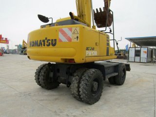 小松PW130-6A輪挖機