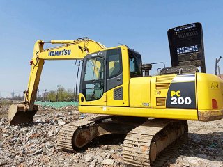 小松PC200-8M0挖掘機