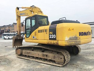 小松PC220-7挖掘機